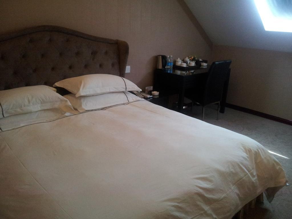 Yiwu Landi Boutique Hotel Yiwu (Zhejiang) Kamer foto
